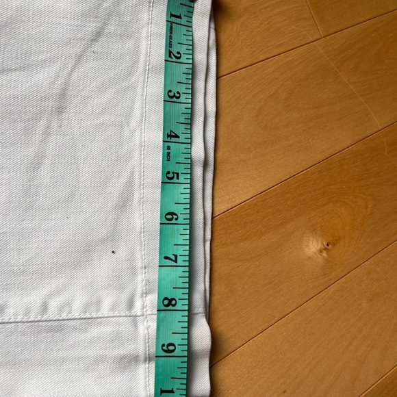 Sold!!7 for All Mankind White Dojo Wide Leg Jeans... Size 29 - Picture 11 of 11